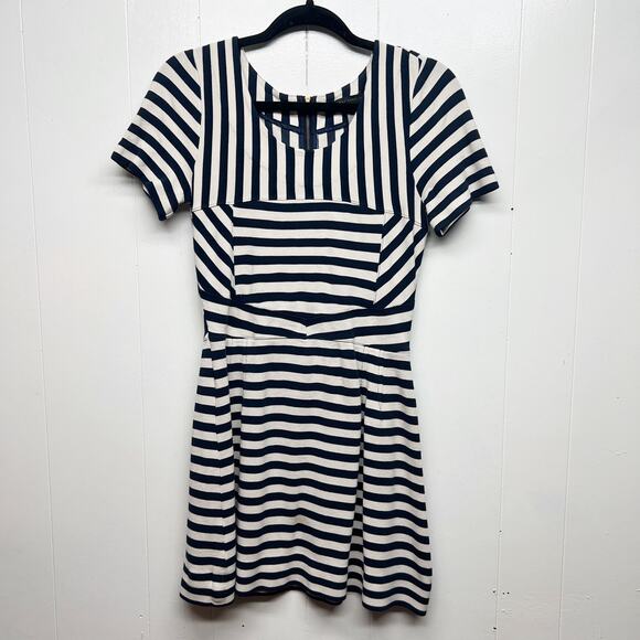 Marc Jacobs Short Sleeve Striped Navy Blue & Cream Women's Sheath Dress Size M - Picture 1 of 14